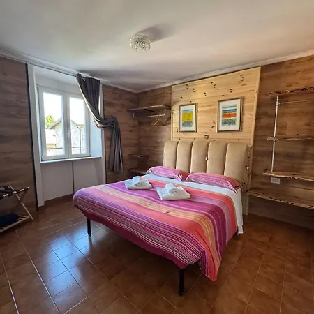 - The V Collection Appartement