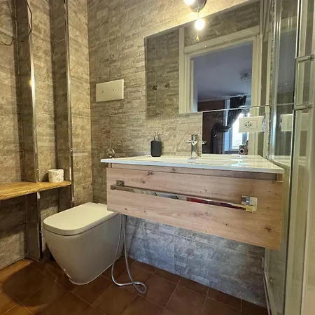 - The V Collection Appartement *