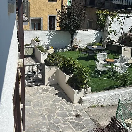 - The V Collection * Sormano