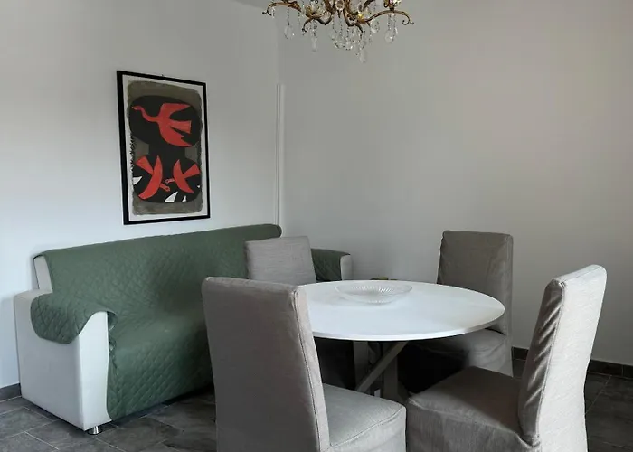 - The V Collection Apartamento Sormano