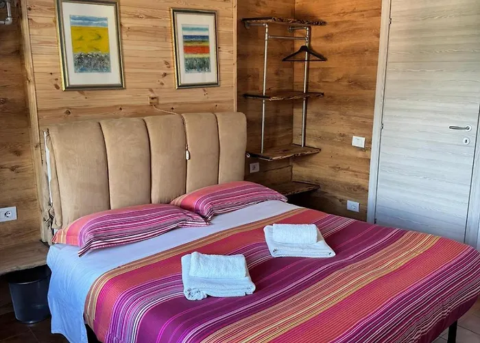 - The V Collection Apartamento Sormano