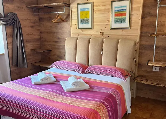 - The V Collection Apartamento Sormano