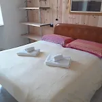 Apartment - The V Collection *