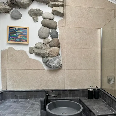 דירה - The V Collection